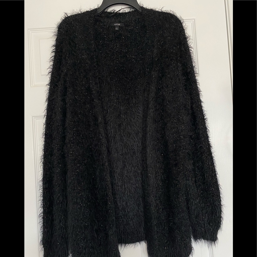 Black Sweater !